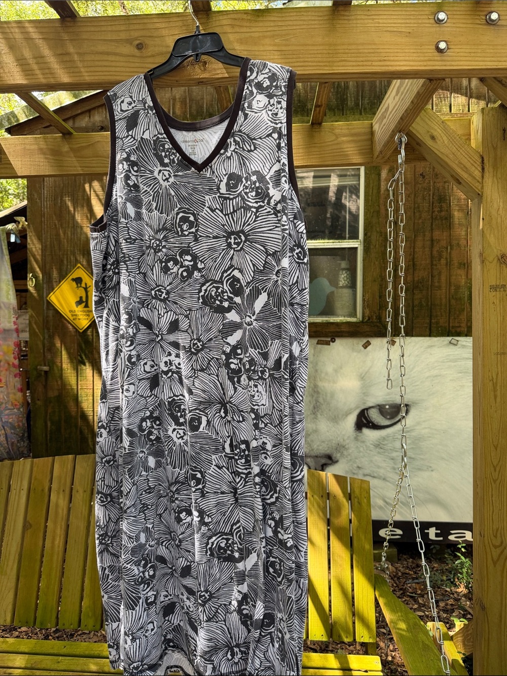 Sleeveless Black & White Floral Maxi Dress 3x